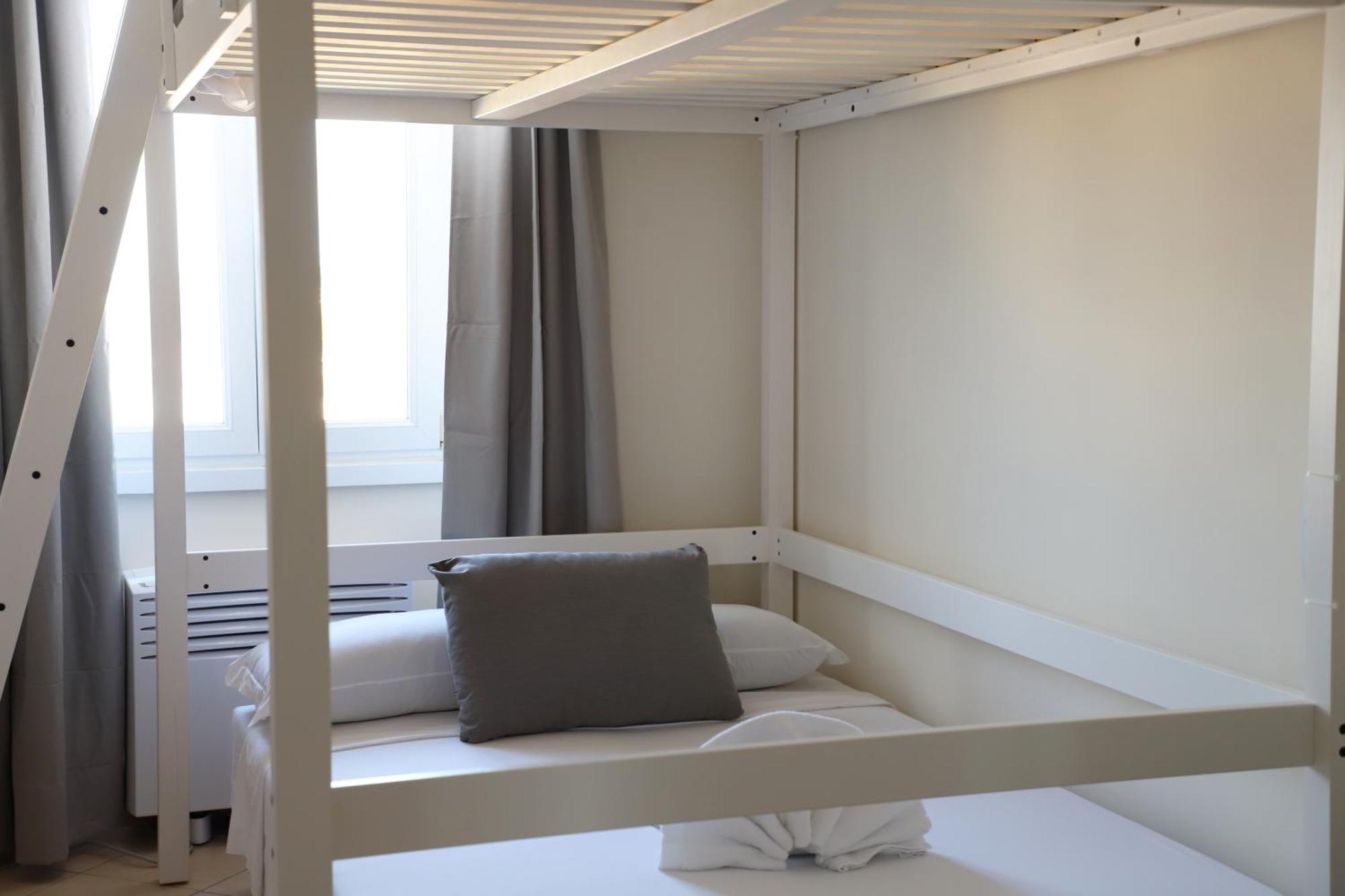 Vatican Jacuzzi House Apartment